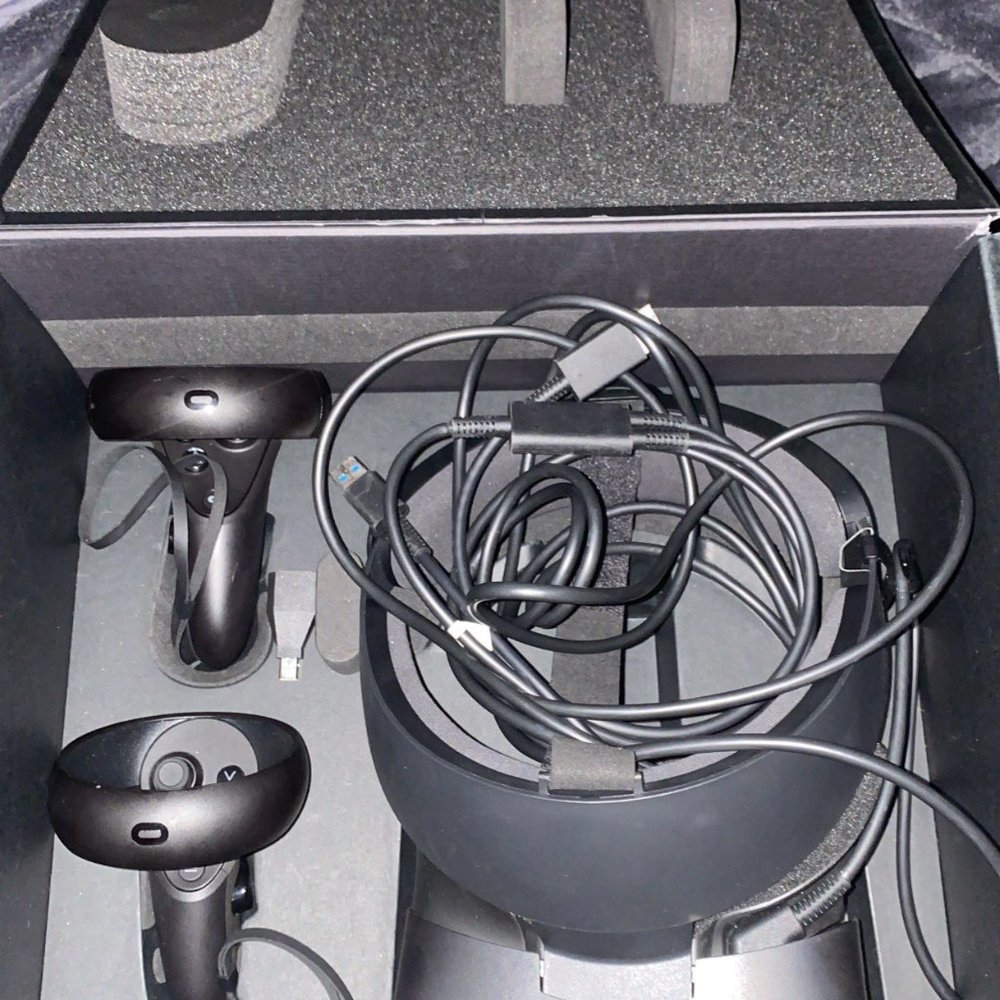 Oculus Rift S - Picture 2 of 10